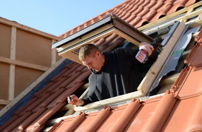 Pose de fenêtres de toit Velux au Vast